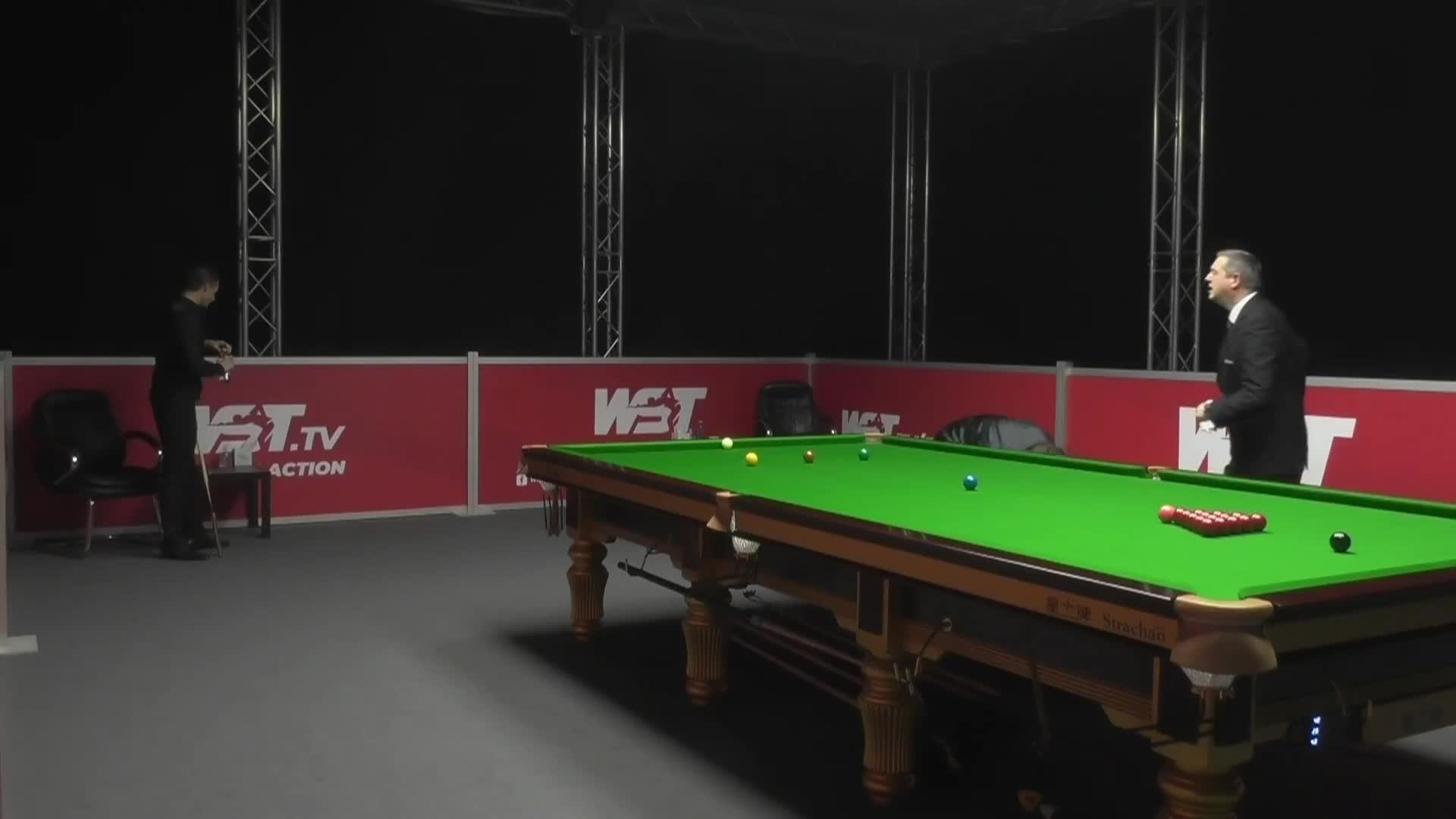 大卫·吉尔伯特vs奥利弗·莱恩斯 WSTPro8-16回合 黑8解说