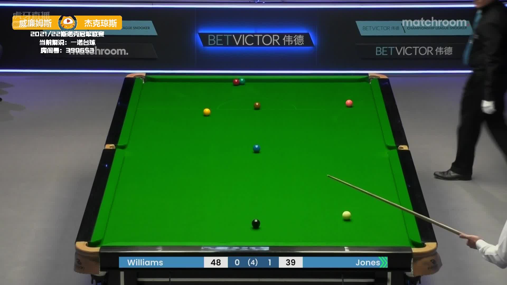 琼斯逆天运气进球！