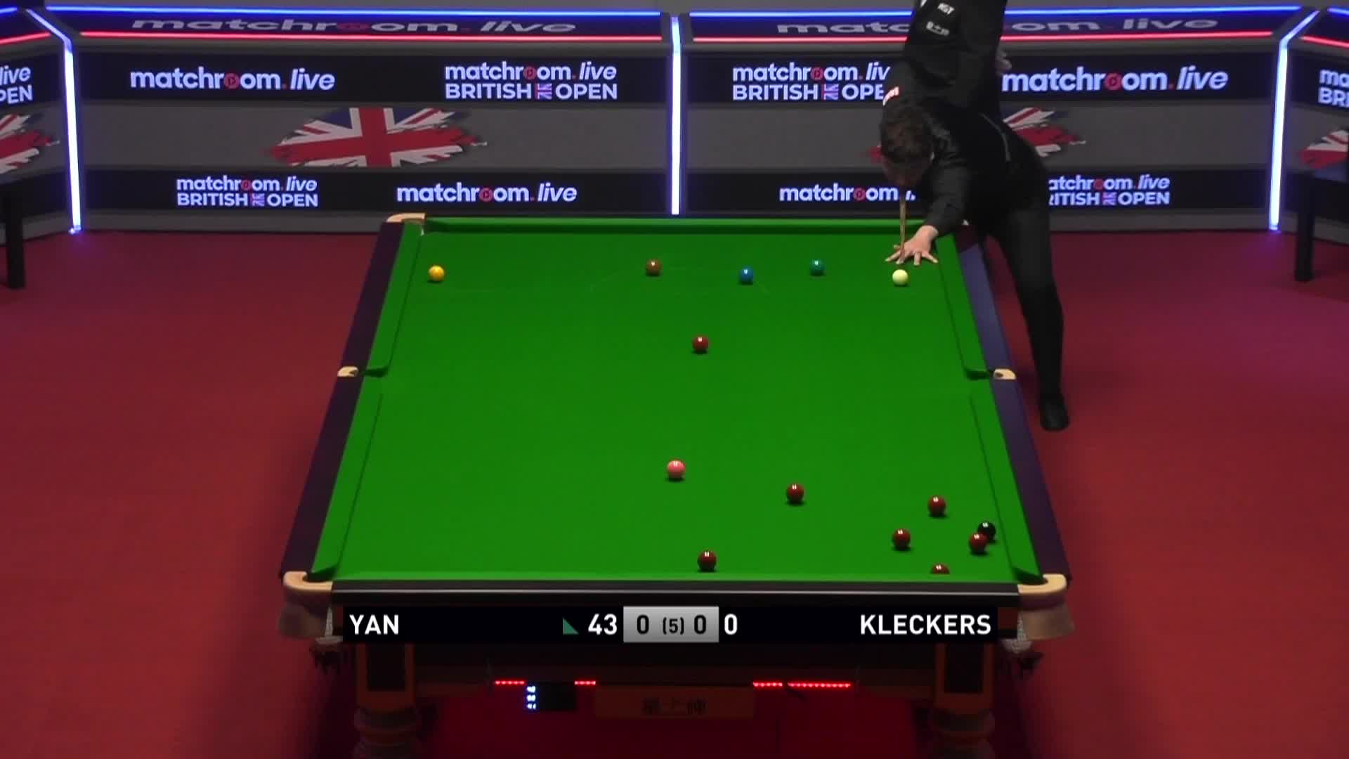 致命失误！小涛白球进袋，为对手翻盘奠定基础！