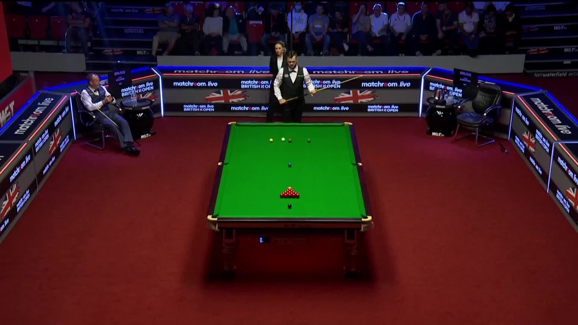 开局就打进蓝球？罗伯逊：对战马叔手有点抖