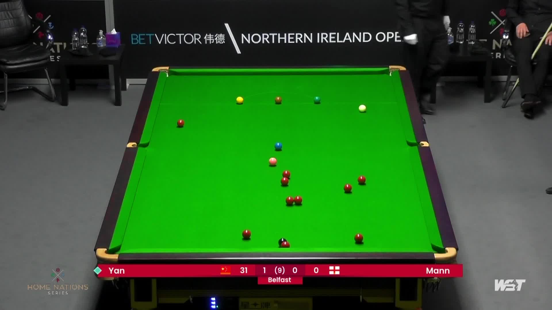 轻松写意！颜丙涛翻袋拿下红球