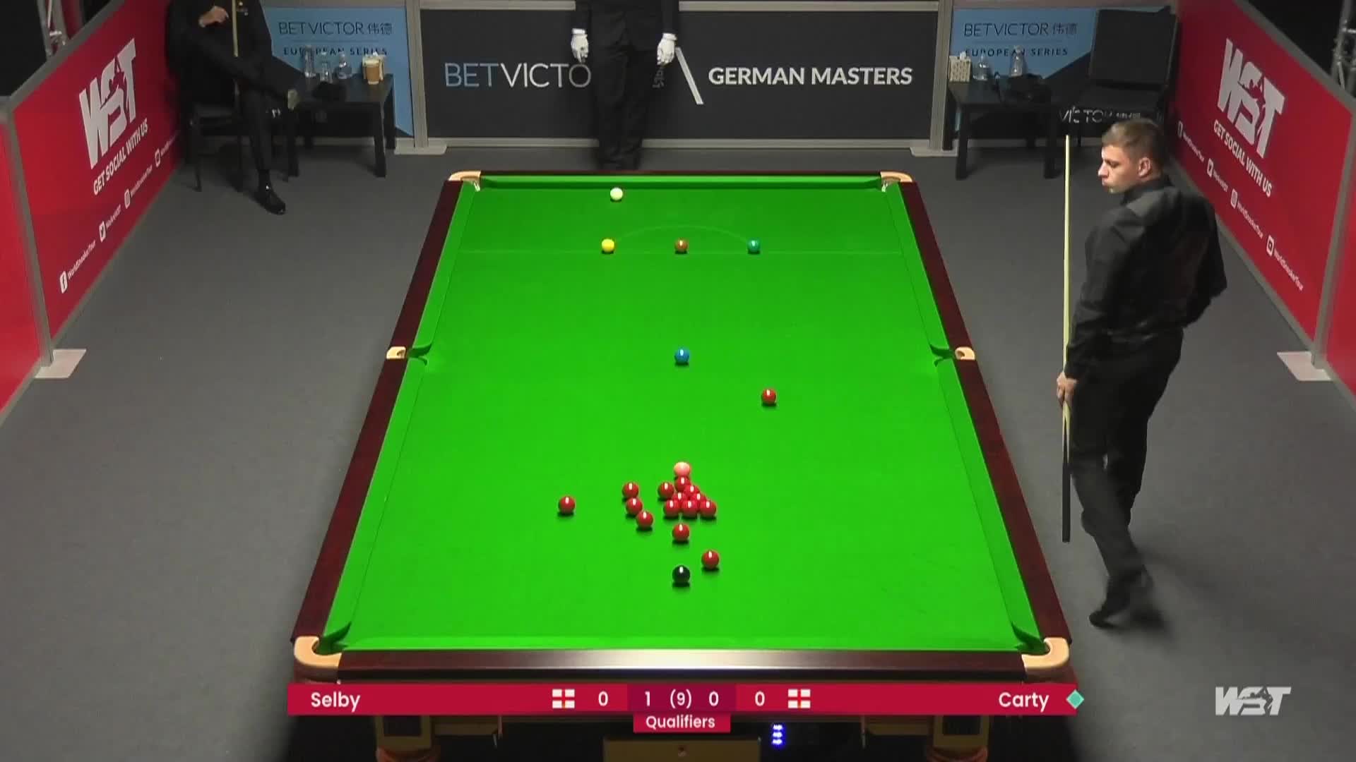 卡蒂：看我成名绝技，长台推杆准进！