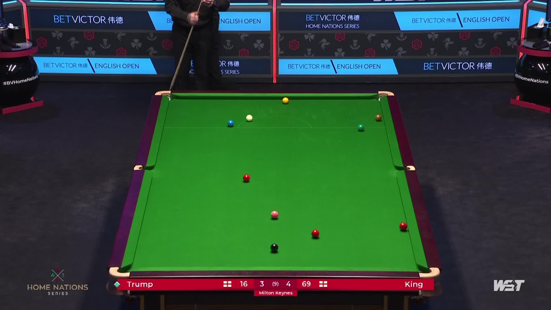 一杆长台彻底杀死比赛，小特认输了！