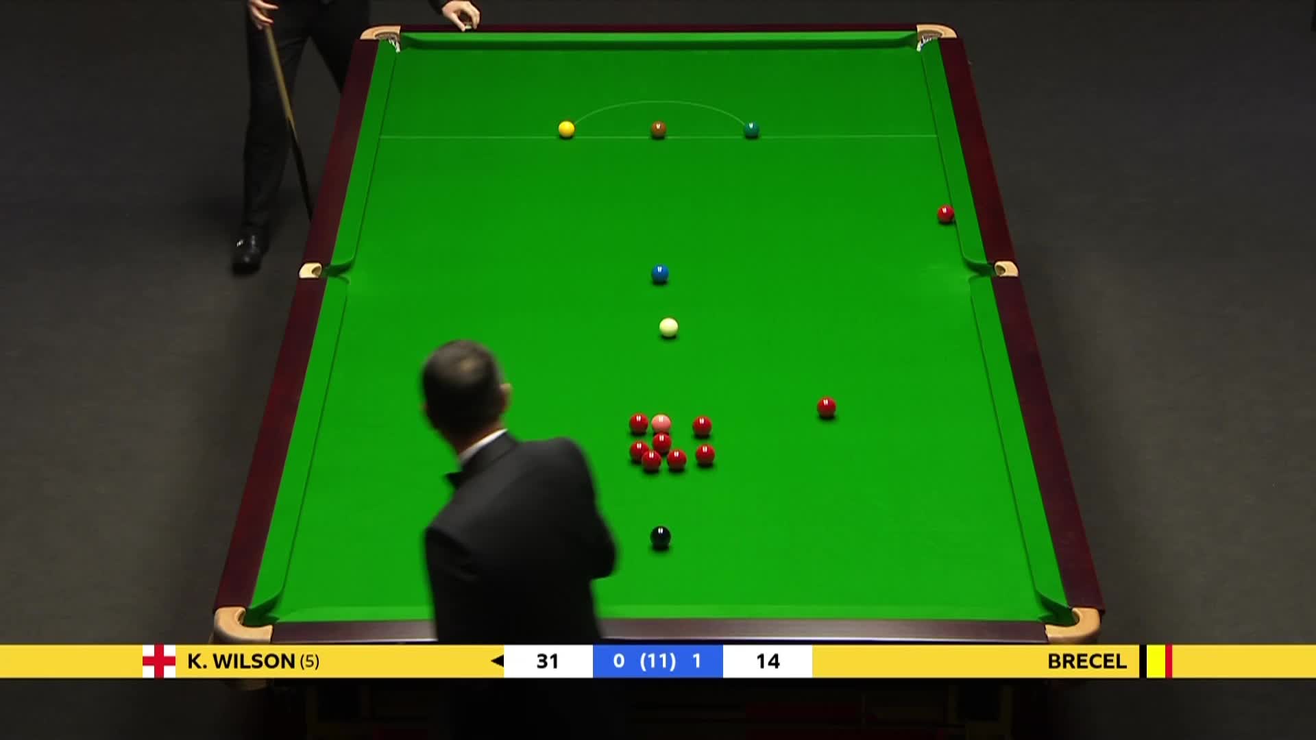 逛袋强行打进，囧哥随后来一杆天女散花，全部到位！