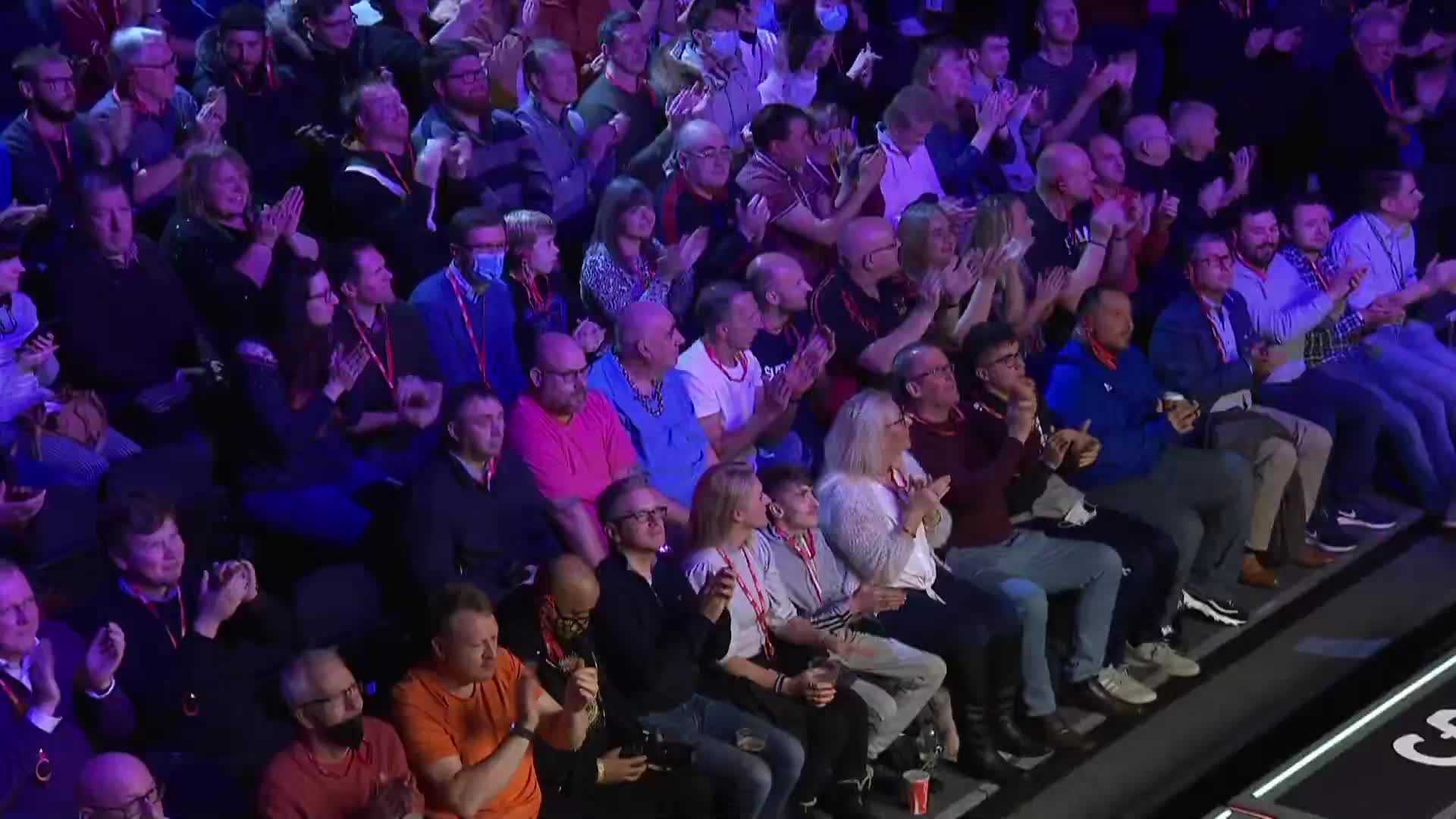 决赛赵心童进场