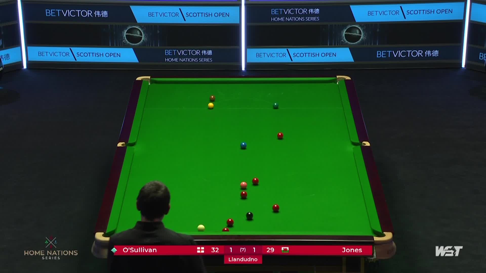 火：这么多人看着呢居然白球摔袋了