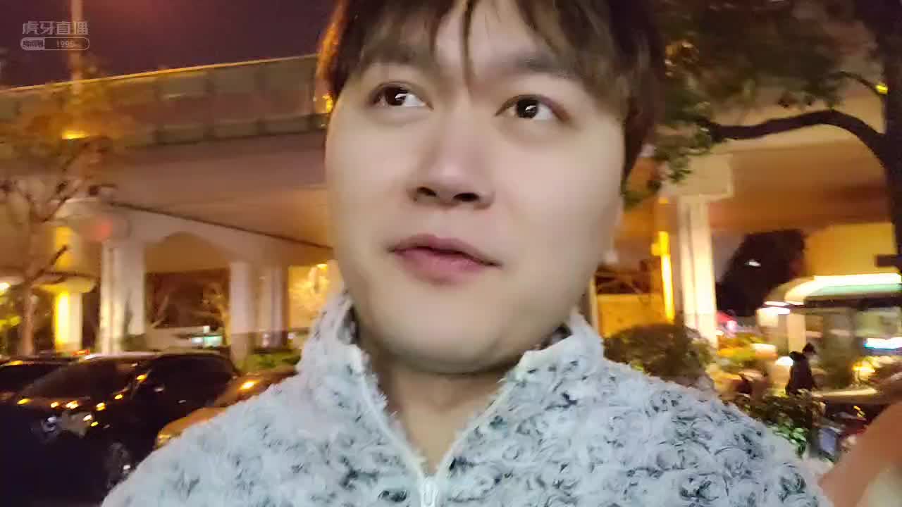 小酷调侃阿涵长得一般，爆料曾拒绝跟她恋爱？#星秀爆料站#