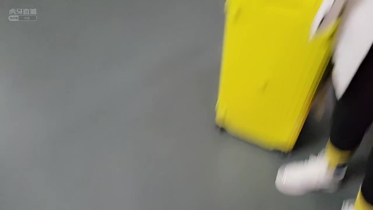 会长遇古典红爵，水友吐槽拖拉机换壳？ #星秀爆料站#