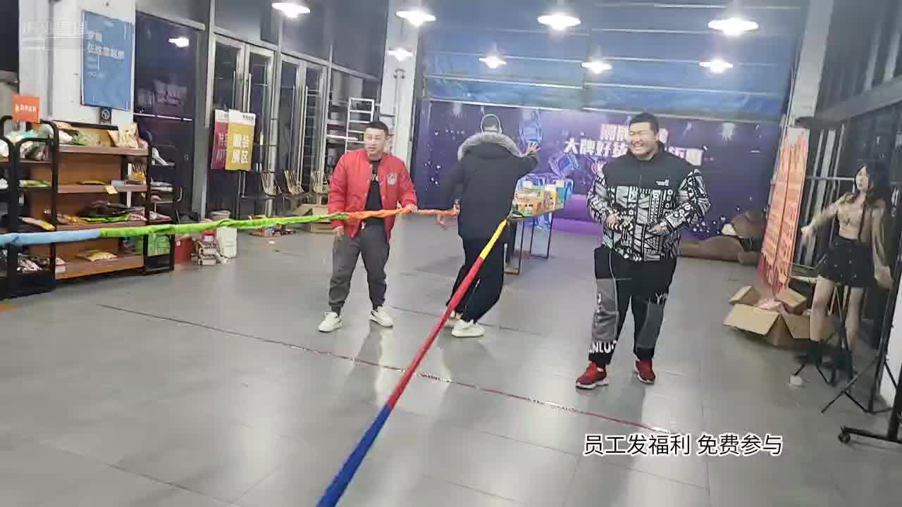 大智向藏宝图冲锋，层层障碍桌角都没碰到？ #星秀爆料站#