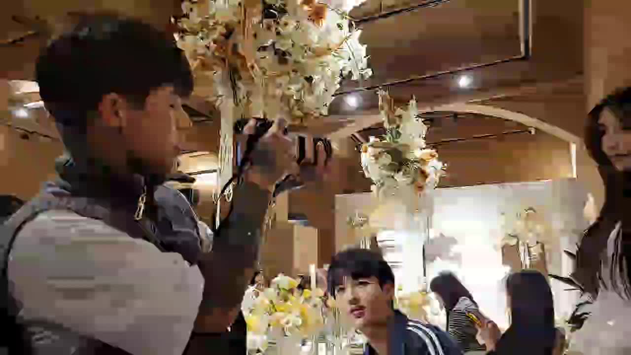 殷世航：你的160摄影师已上线  #星秀爆料站#