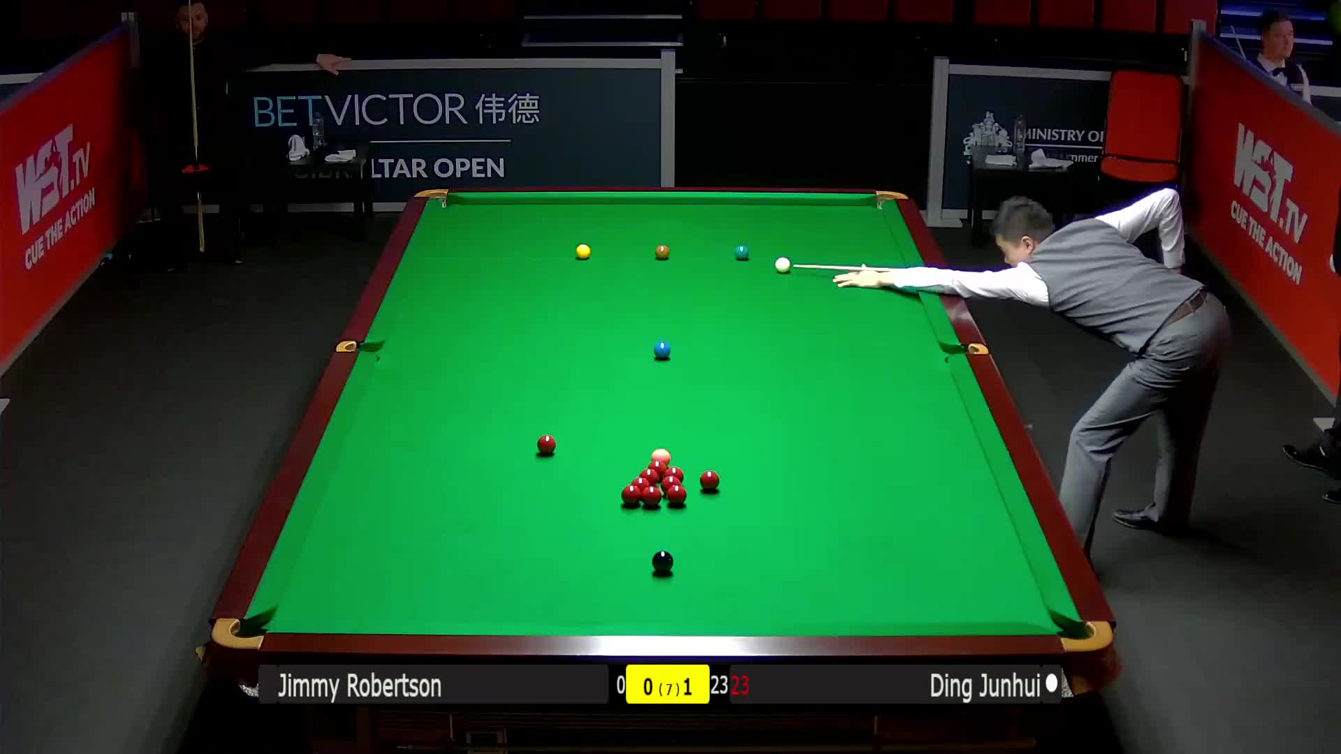 一颗懂事的红球就应当被k到袋口