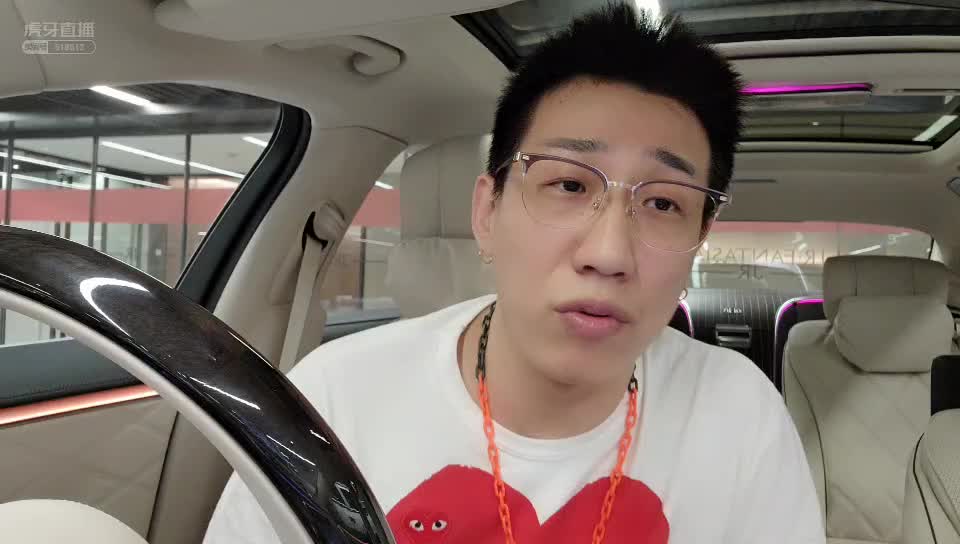 在石为区长说话挂沈曼电话  #星秀爆料站#