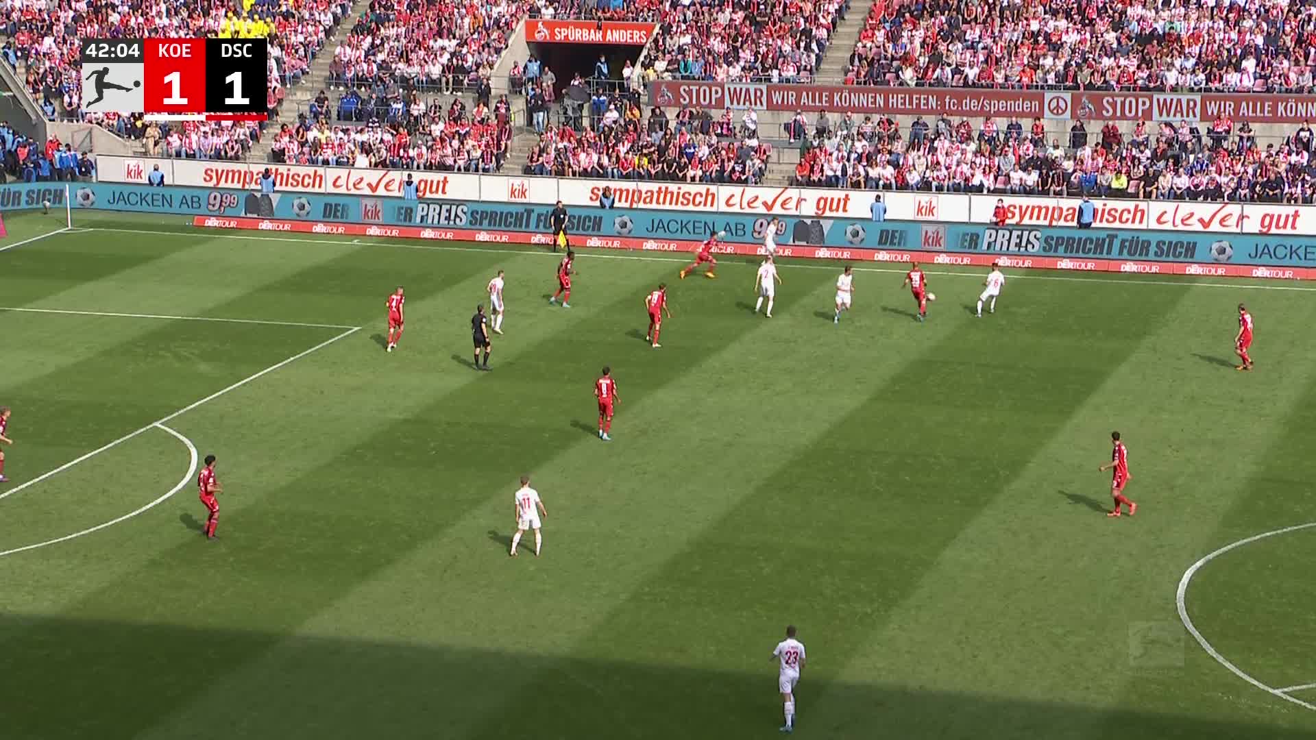 真销售型前锋！莫德斯特进球后秀自家咖啡品牌