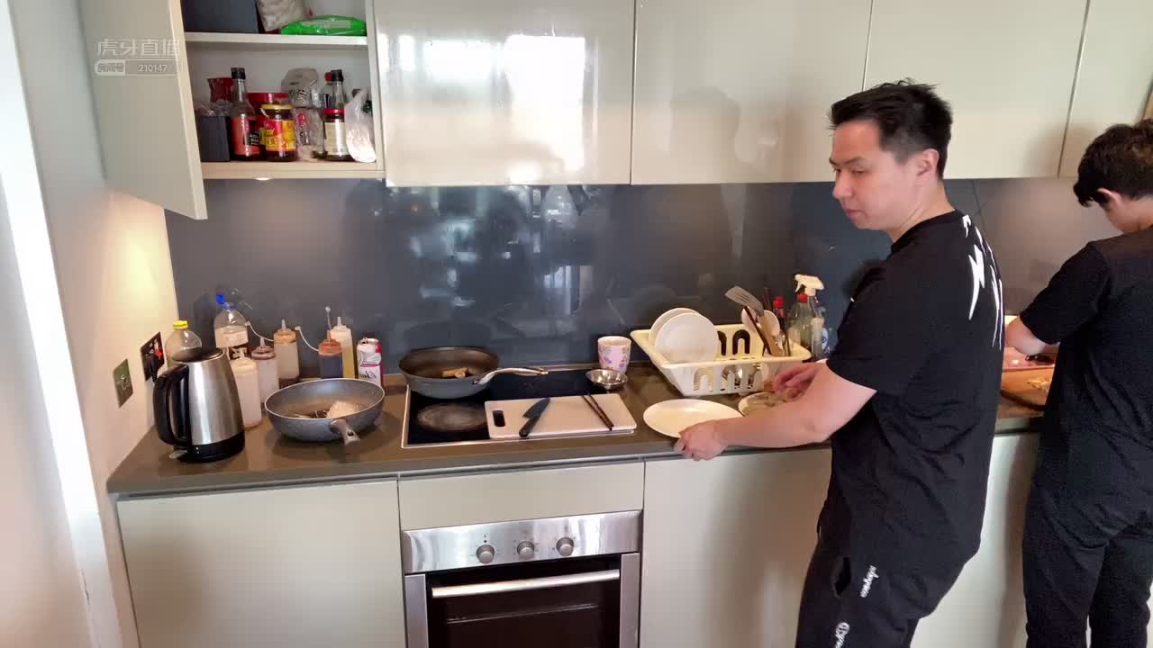 赵心童私生活大曝光  揭秘赛场外的中国球员