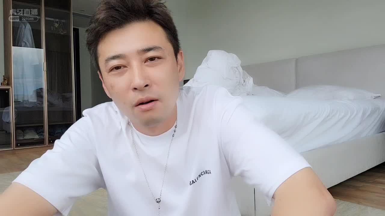 钱小佳回应恋爱！确实与啊涵在谈恋爱