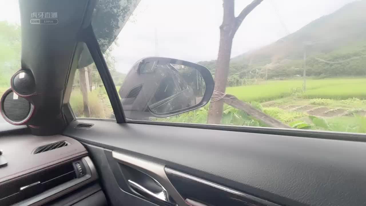 【鱼大大】在家开车，好大好刺激
