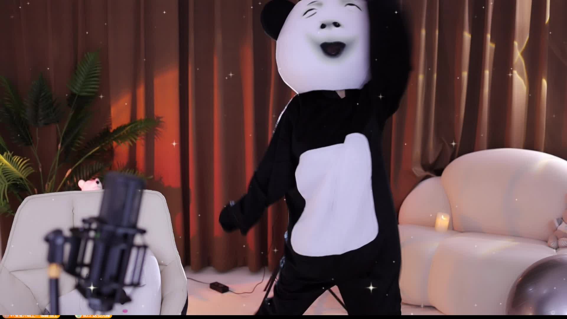 6.1【金米米】cos“熊猫”跳舞