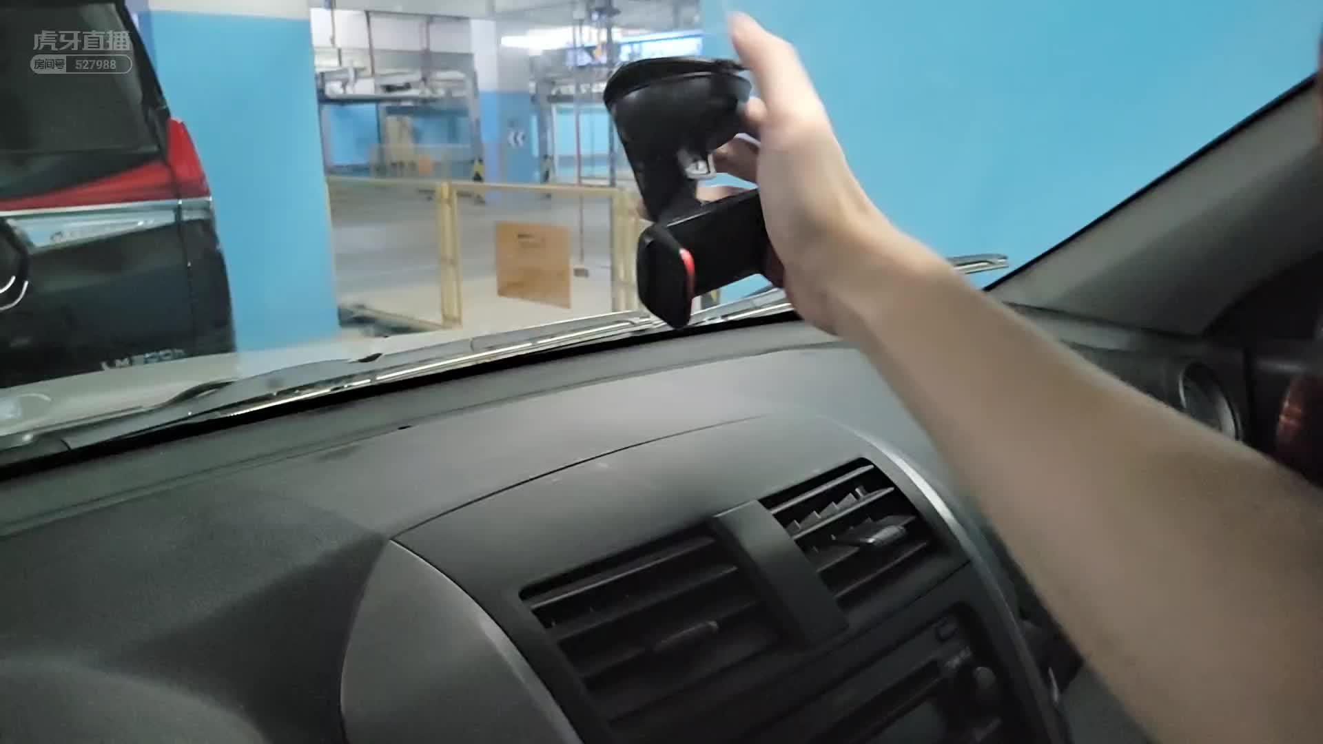 【童锦程】三百万的车被喊破车？