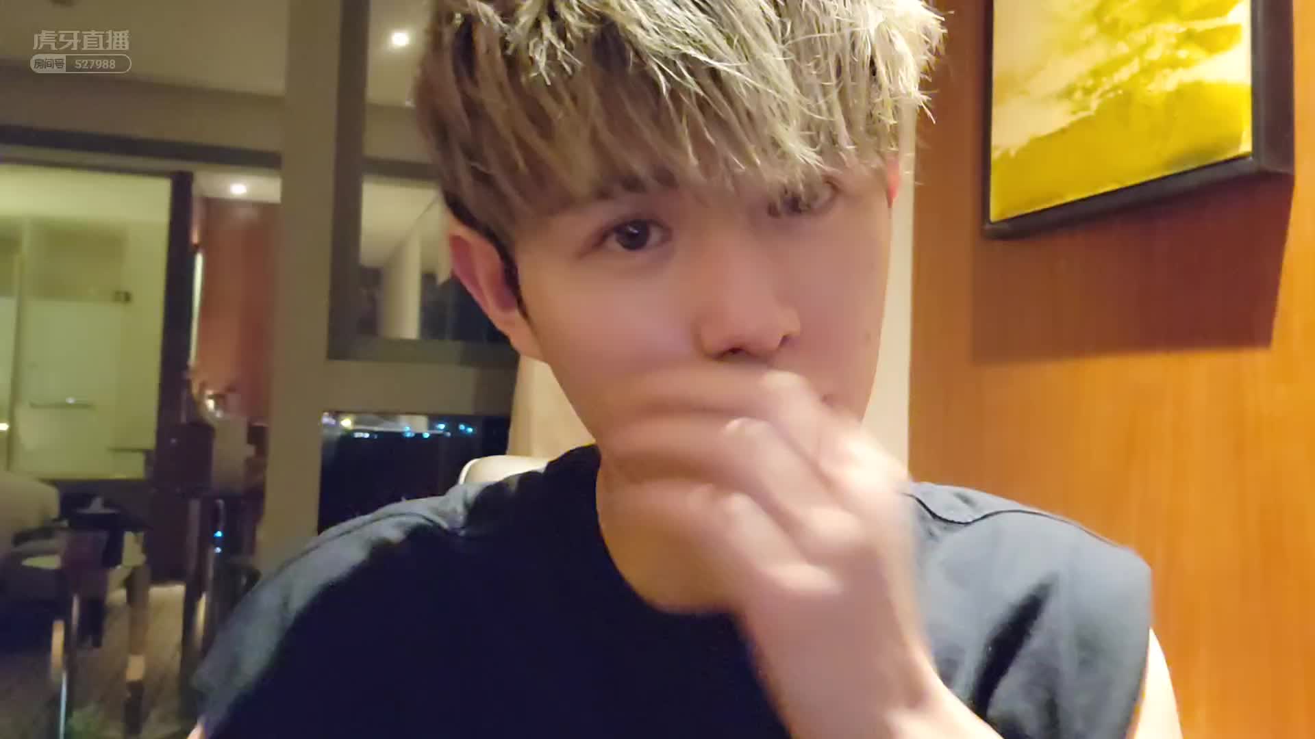 【童锦程】两人都缺氧啦！