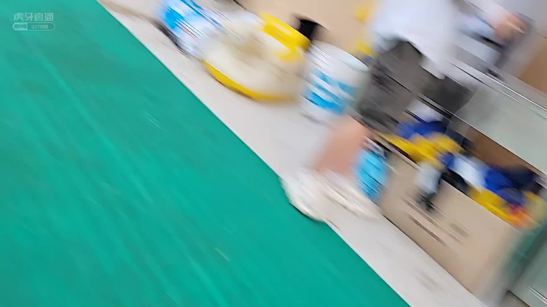 【童锦程】小黑子你在干啥？