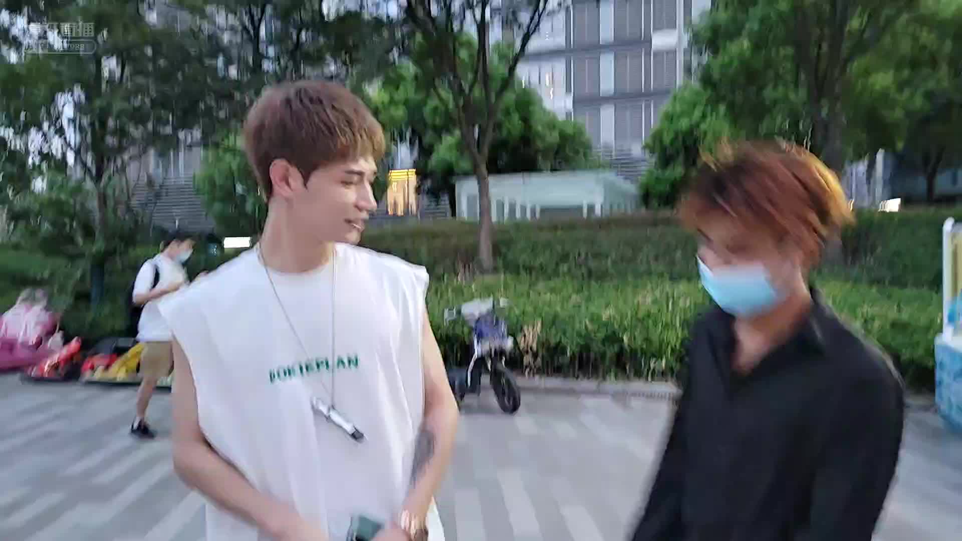 【童锦程】你说这是养猪场就是养猪场吧！