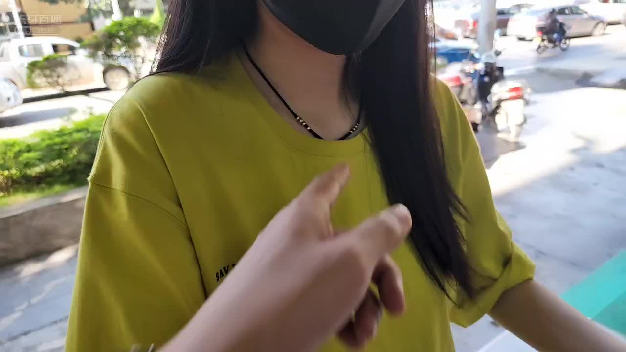 【张开朗】张开朗吃旋转小火锅只吃最贵的？！