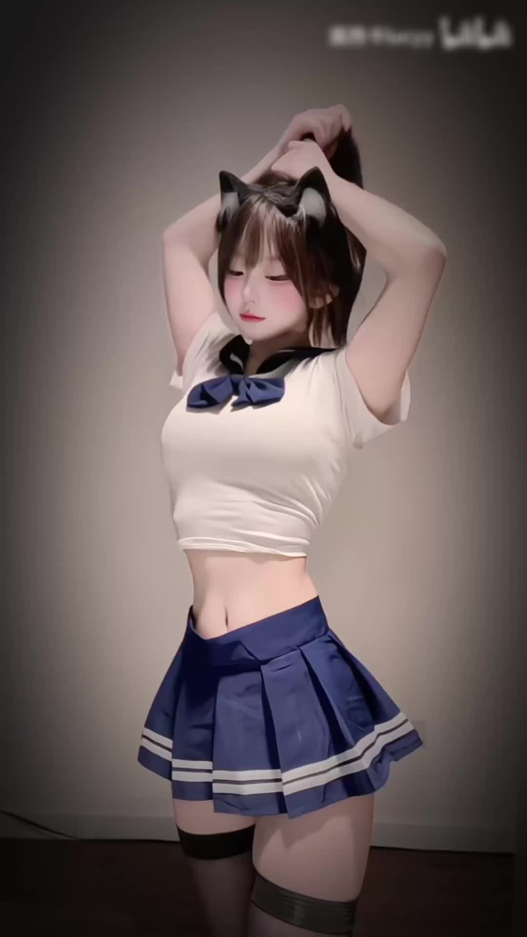 小蛮腰