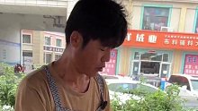 起猛了杰伦灌饼，饼也吃到了，手也握到了