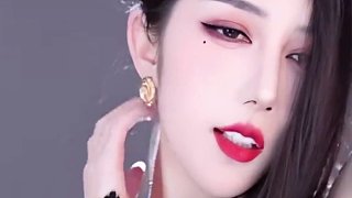【車?yán)习迥亍吭诘饶? style=