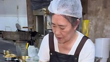 东北街头的鸡架拌粉 25一份 这大姨的调料绝对不花钱！