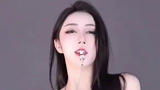 【車(chē)?yán)习迥亍坑部啬銕酌? style=