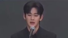 给金秀贤发布会视频加上眼泪女王的OST，好害怕他下一句是海仁。