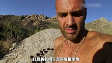 德爷亚利桑那荒野求生，采集仙人掌果抓臭鼬，实现烤肉自由(2)