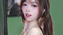 【小米儿阿】在姐姐的怀里会更有感觉吗~