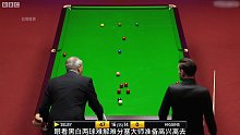 塞大师玩贴球被判罚，解自己的斯诺克还漏球，巫师趁机逆转笑嘻嘻(1)