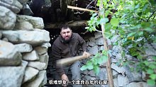 第1集：男人仅用一天时间，竟然将废弃的石屋建造成了适合居住的家