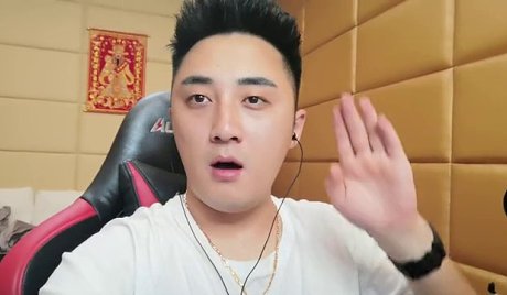 表面兄弟-子龙_子龙喜剧欢乐直播_星秀直播_虎牙