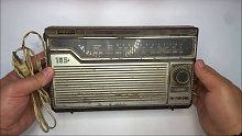 一台70年代的收音机，修复翻新