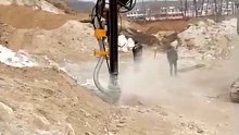 挖掘机凿岩机I3Z95344ZZ7挖改钻机使用设备 打孔深度自定 速度快