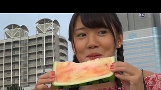 为什么日本人吃西瓜要撒盐？