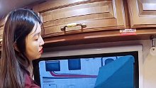 小姐姐自驾露营房车体验109