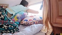 小姐姐自驾露营房车体验140