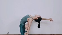完美身材的秘密 ， 是你的女神吗 ，让我们一起动起来。@小荣看瑜伽 (55)