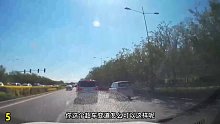 一辆车变道三辆车遭殃 #交通安全第二集