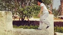 【小狗子的极限人生】跑酷，穿梭