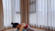 @小荣看瑜伽，瑜伽做的好，老公回家早，男人最爱的完美身材， 女神让我们一起动起来 (35)
