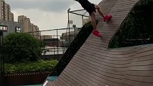 【小狗子的极限人生】后空翻纪录保持者