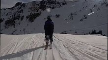 150#（生生不息）. 有人理解是我之幸 无人理解淡定独行  #滑雪