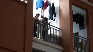這下好了，全校都知道學長沒有女朋友了