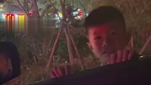 小朋友偶遇玛莎拉蒂向车主灵魂拷问